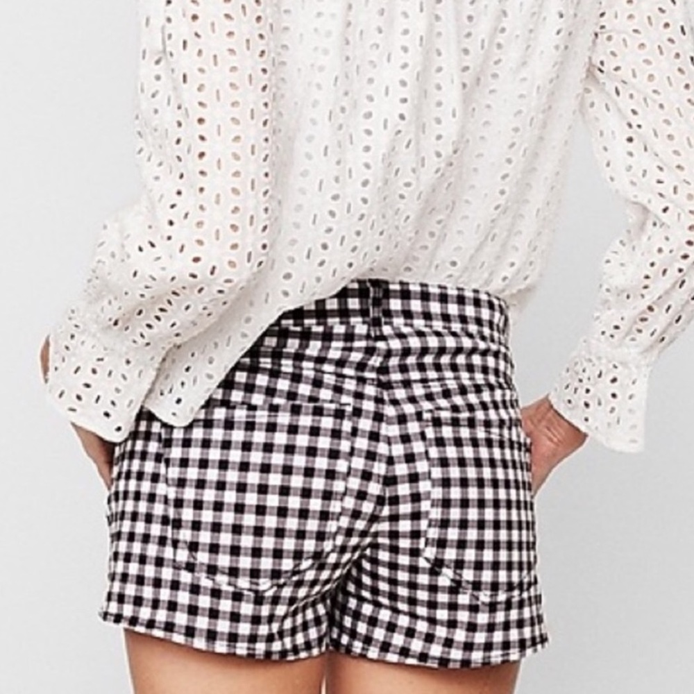 Express Gingham High Rise Shortie - Picture 2 of 7